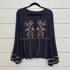 American Eagle Bell Sleeve Top, Size XL